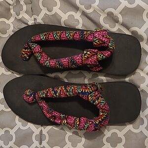 comfy sandels